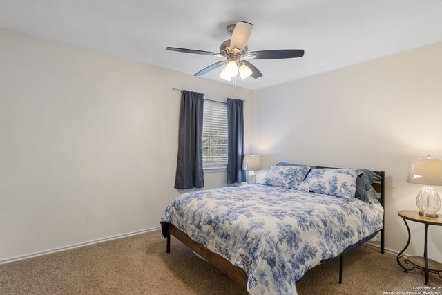 1214 Bobcat Pass, San Antonio, TX 78251