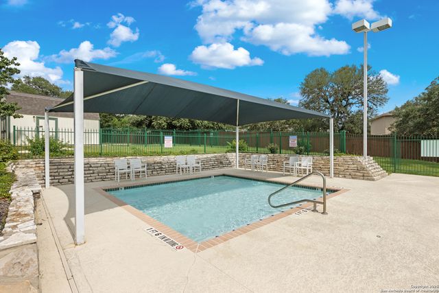 1214 Bobcat Pass, San Antonio, TX 78251
