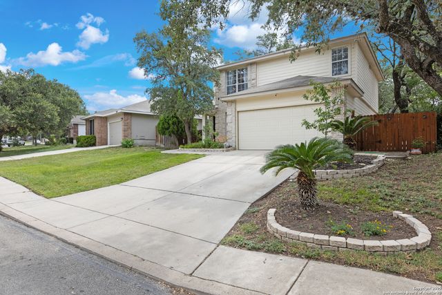 1214 Bobcat Pass, San Antonio, TX 78251