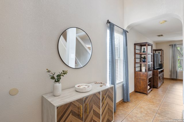 1214 Bobcat Pass, San Antonio, TX 78251