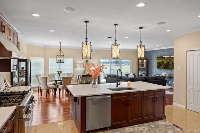 77 Hamlet Drive, Mount Sinai, NY 11766