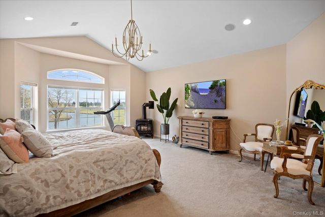 77 Hamlet Drive, Mount Sinai, NY 11766