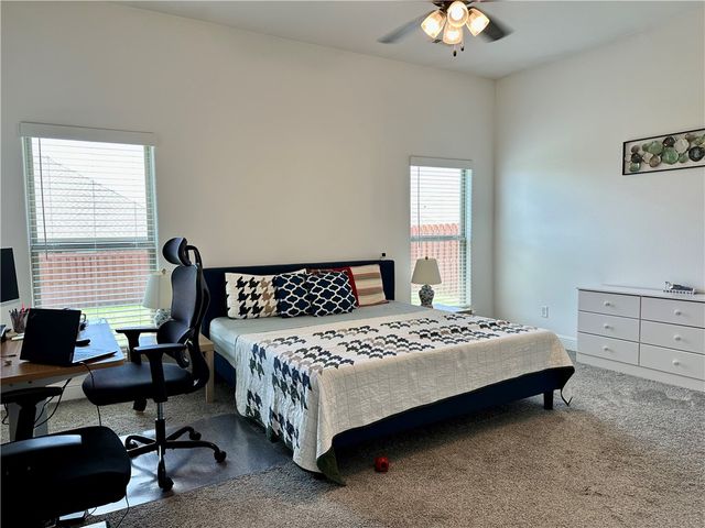 920 Sundance Lane, Bentonville, AR 72712