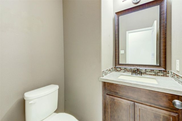 9977 Norhill Heights Lane, Brookshire, TX 77423