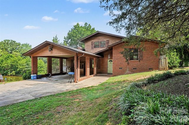 6 Old Farm Road, Salisbury, NC 28147