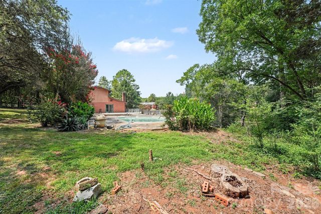 6 Old Farm Road, Salisbury, NC 28147