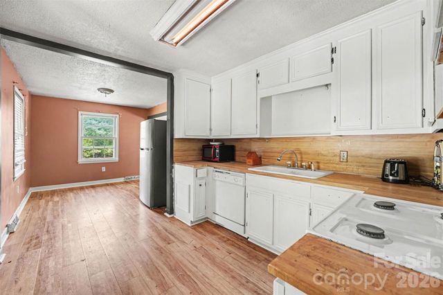 6 Old Farm Road, Salisbury, NC 28147