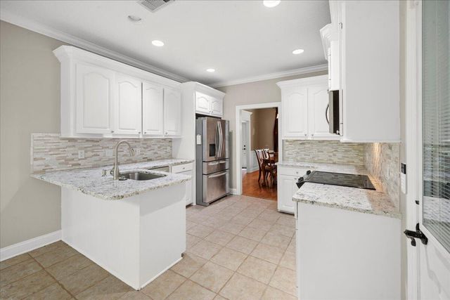 211 Whistlers Way, Hattiesburg, MS 39402