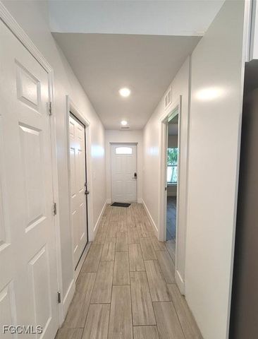 309 SW 47th TER, Cape Coral, FL 33914