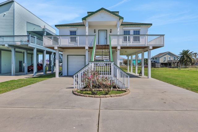 970 Townsend Drive, Bolivar Peninsula, TX 77650