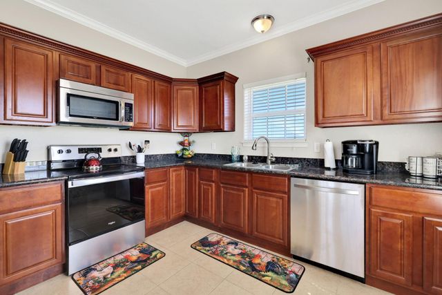 970 Townsend Drive, Bolivar Peninsula, TX 77650