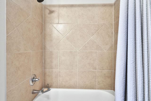 970 Townsend Drive, Bolivar Peninsula, TX 77650