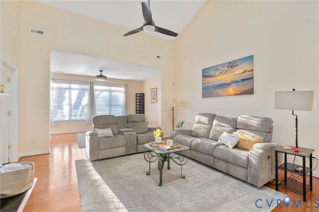 4916 Terrace Arbor Cir, Midlothian, VA 23112