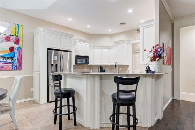 1224 Parrish Place, Blanchard, OK 73010