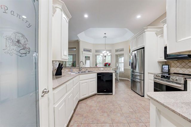 1224 Parrish Place, Blanchard, OK 73010