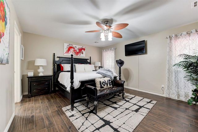 1224 Parrish Place, Blanchard, OK 73010