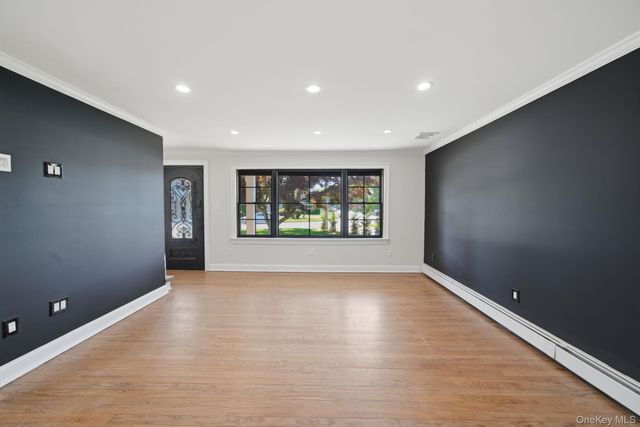 11 Lakewood Avenue, Lake Ronkonkoma, NY 11779