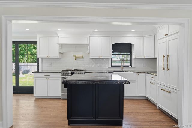 11 Lakewood Avenue, Lake Ronkonkoma, NY 11779