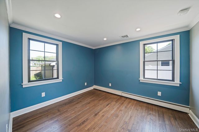 11 Lakewood Avenue, Lake Ronkonkoma, NY 11779