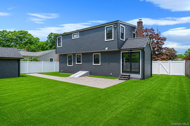 11 Lakewood Avenue, Lake Ronkonkoma, NY 11779