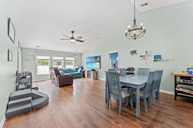 625 Old Castle Loop, Myrtle Beach, SC 29579