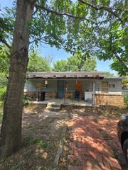 7160 Camp Street, Azle, TX 76020