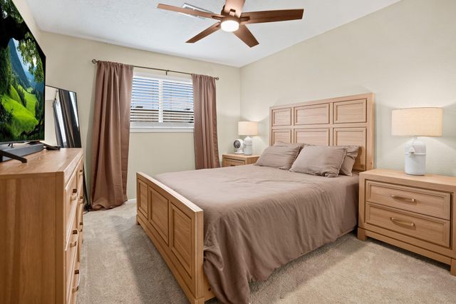 207 Granberry Street, Humble, TX 77338