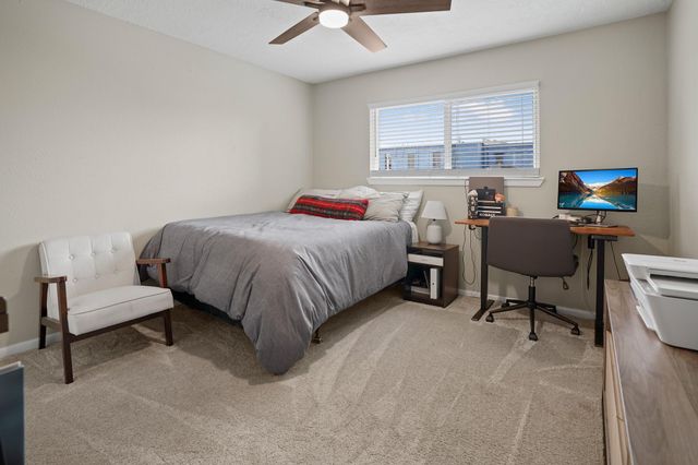 207 Granberry Street, Humble, TX 77338