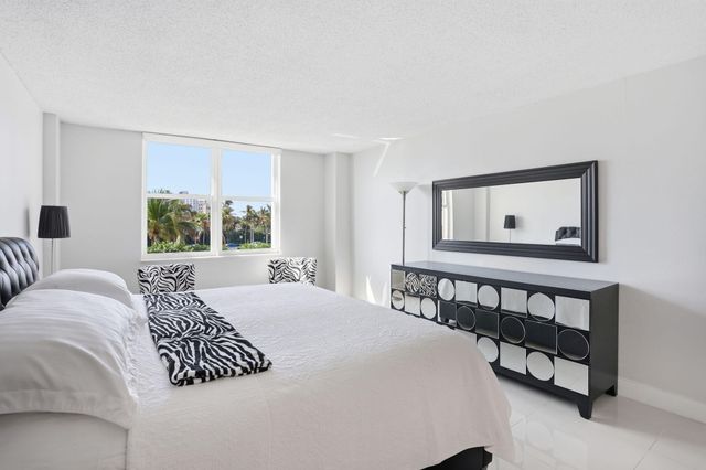 2000 S Ocean Boulevard 2L, Pompano Beach, FL 33062