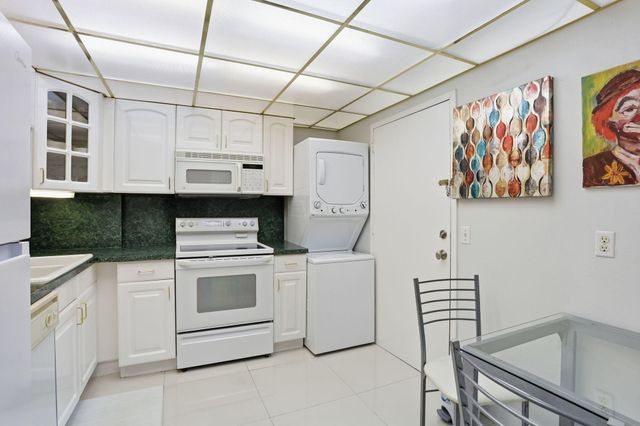 2000 S Ocean Boulevard 2L, Pompano Beach, FL 33062