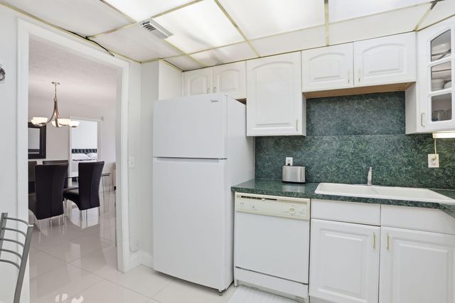 2000 S Ocean Boulevard 2L, Pompano Beach, FL 33062