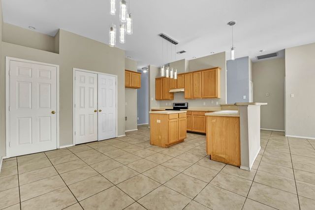 1708 Windcastle Drive, Mansfield, TX 76063