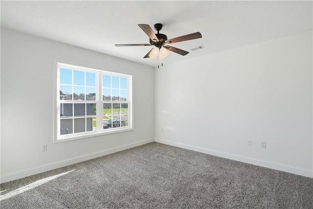 9 Palmer Place Lane NE, Ludowici, GA 31316