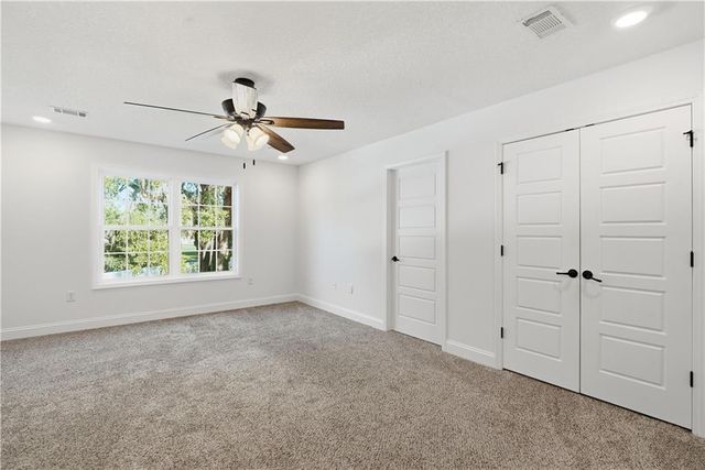 9 Palmer Place Lane NE, Ludowici, GA 31316