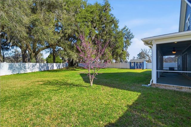 9 Palmer Place Lane NE, Ludowici, GA 31316
