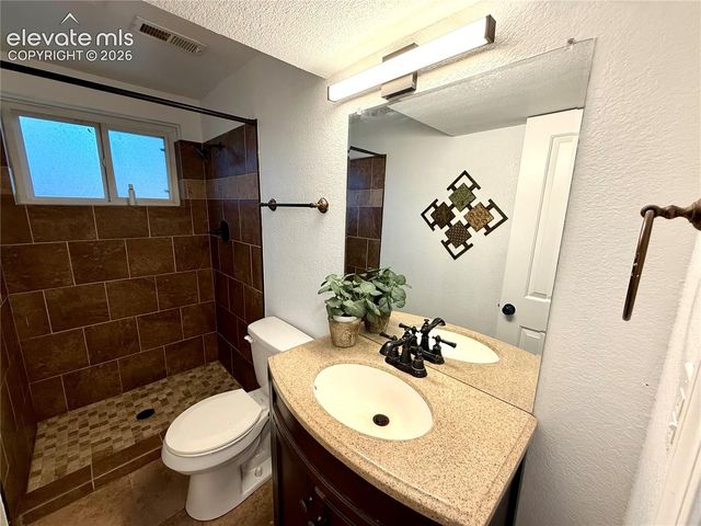 1208 Doyle Place, Colorado Springs, CO 80915