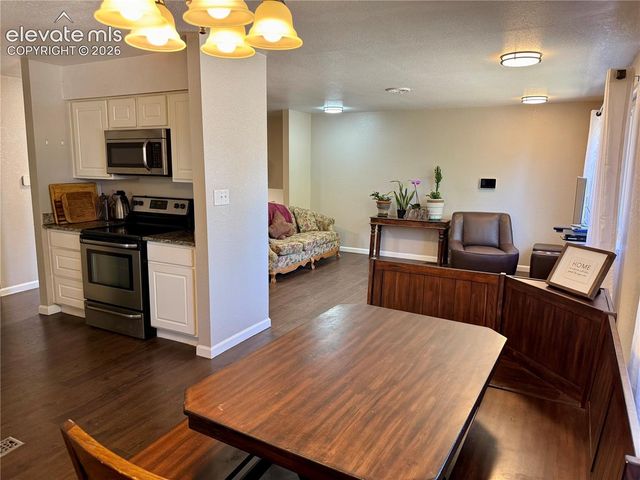 1208 Doyle Place, Colorado Springs, CO 80915