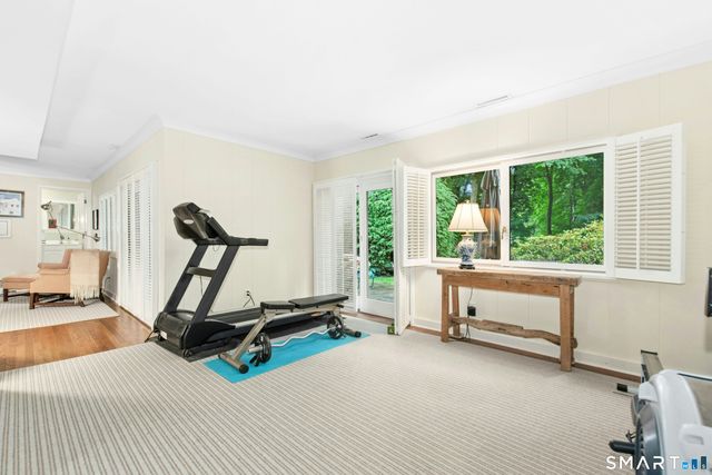 377 Main Street 8, New Canaan, CT 06840