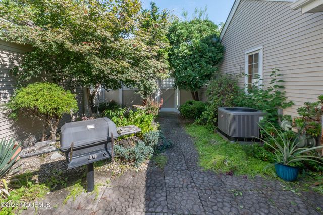 39 Winthrop Road 39B, Monroe Twp, NJ 08831