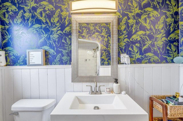 2533 Snelling Curve, Roseville, MN 55113