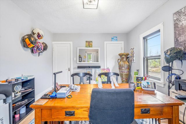 2533 Snelling Curve, Roseville, MN 55113