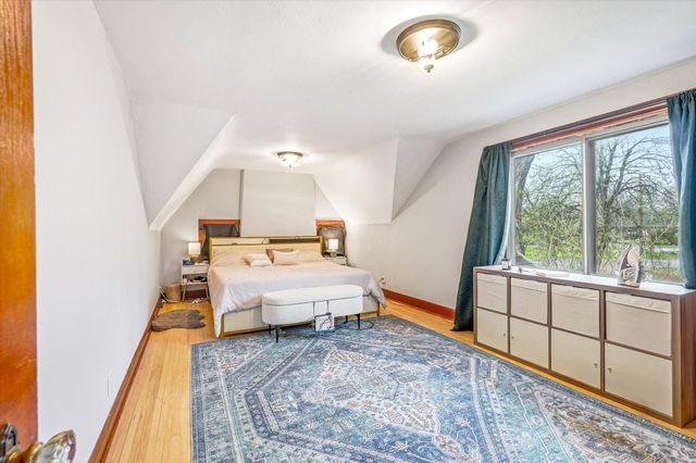 2533 Snelling Curve, Roseville, MN 55113