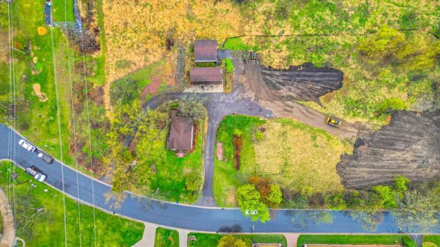 2533 Snelling Curve, Roseville, MN 55113