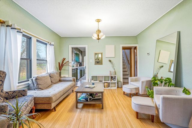 2533 Snelling Curve, Roseville, MN 55113