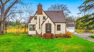 2533 Snelling Curve, Roseville, MN 55113