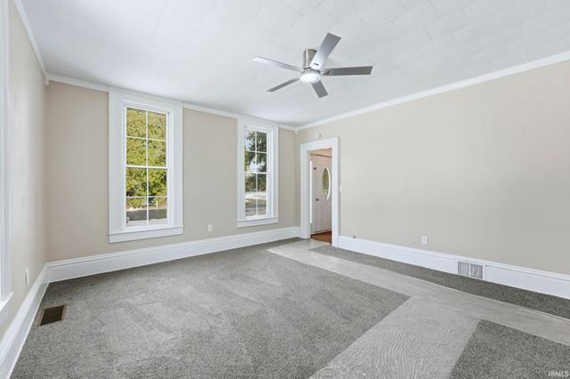 201 W Pine Street, Pierceton, IN 46562