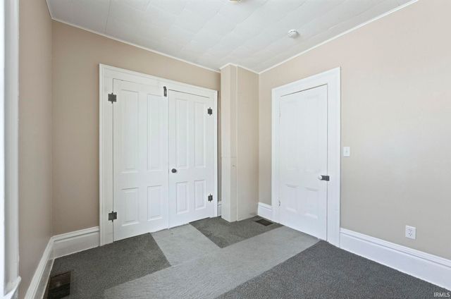 201 W Pine Street, Pierceton, IN 46562