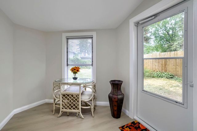 1979 Stillwater Avenue E, Saint Paul, MN 55119