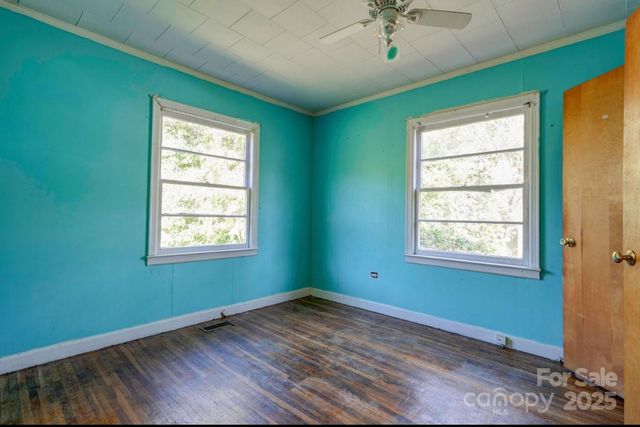 822 S Main Street, Belmont, NC 28012