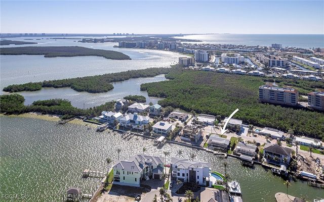 49 Fairview BLVD, Fort Myers Beach, FL 33931